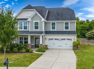 425 Sandusky Ln, Simpsonville, SC 29680