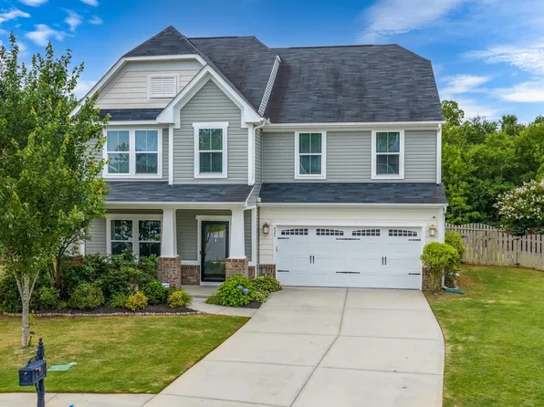 425 Sandusky Ln, Simpsonville, SC 29680