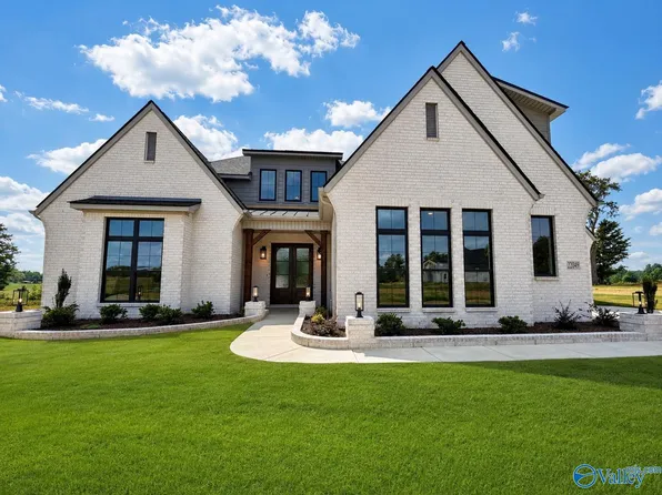 27565 Spyglass Ln, Athens, AL 35613