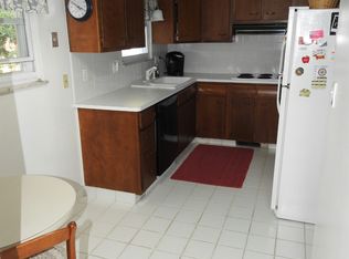 1270 Ranchland Dr, Mayfield Heights, OH 44124