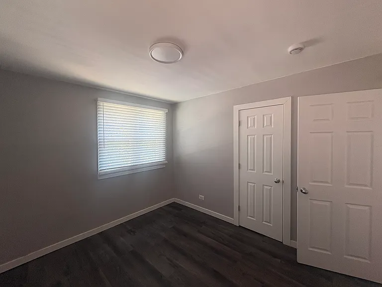 8046 Kilpatrick Ave #204 — Photo 5