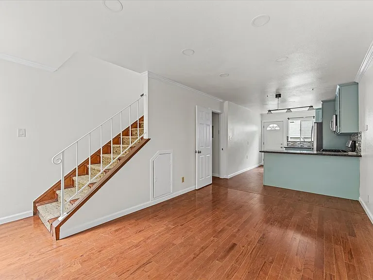2217 9th St #1 — Photo 7