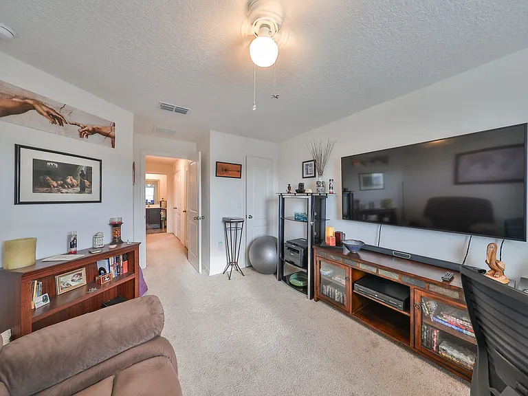 5311 New Friendship Pl — Photo 3