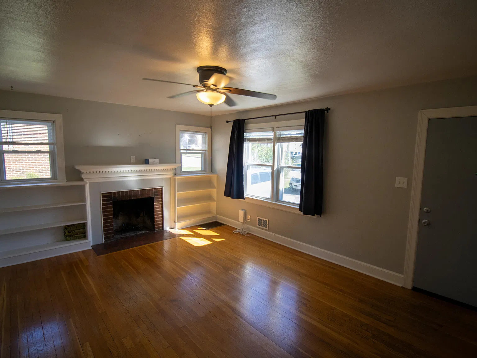 3 bed, 1.0 bath, 2186 sqft, $1,800 — Photo 3