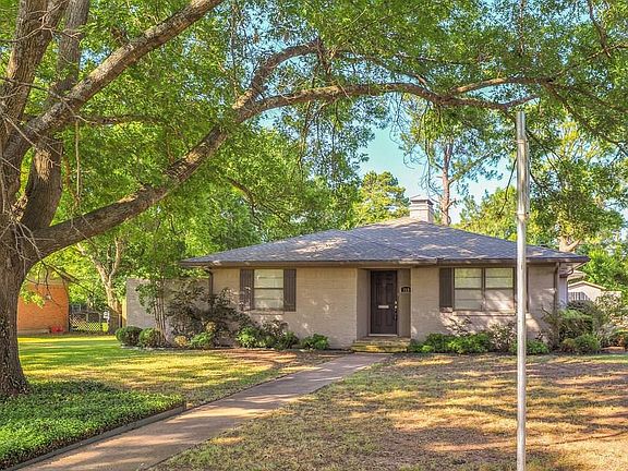 5th image of 713 Eulalia Dr