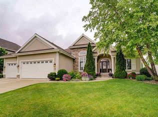 1716 Ashford Ln, Waunakee, WI 53597