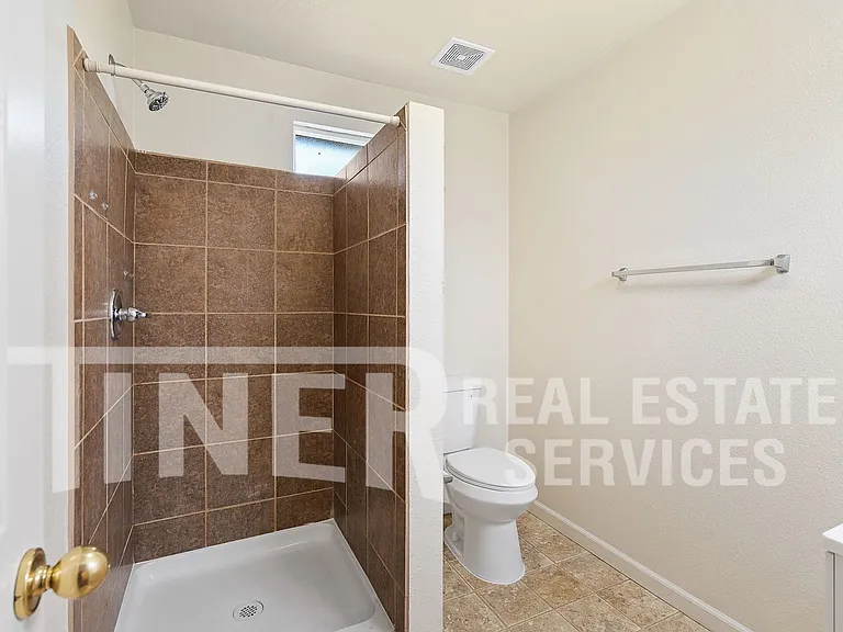 5710 Cypress Ave — Photo 12