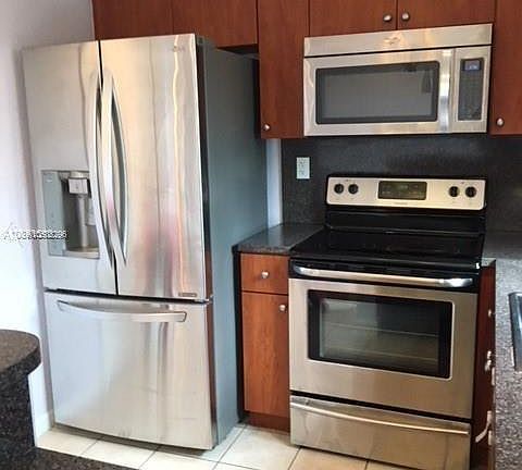3rd image of 1320 SE 31st Ct