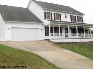 1231 Chase St, Morgantown, WV 26508