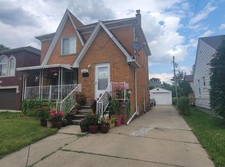 4996 Kenilworth St, Dearborn, MI 48126