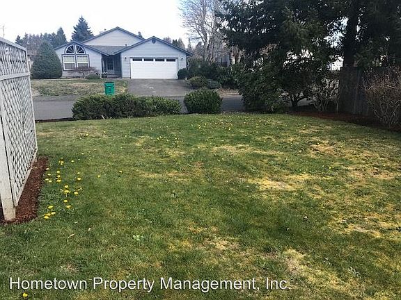 3rd image of 2502 Meagan Ct SE