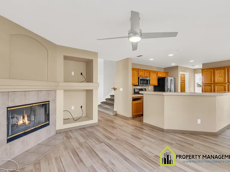 10118 Hampton Oak Dr — Photo 34
