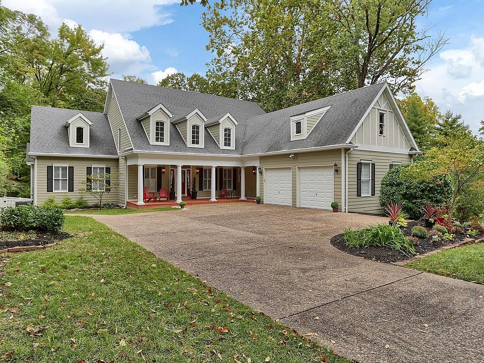 2nd image of 3 Treebrook Ln