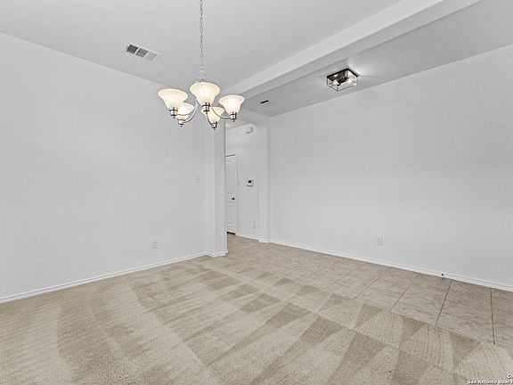 3rd image of 10418 Queensland Way
