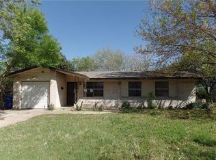 1809 School Rd, Carrollton, TX 75006