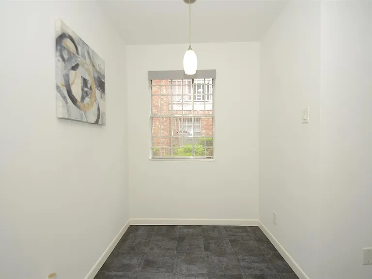 5524 Beverlyhill St #2 — Photo 13