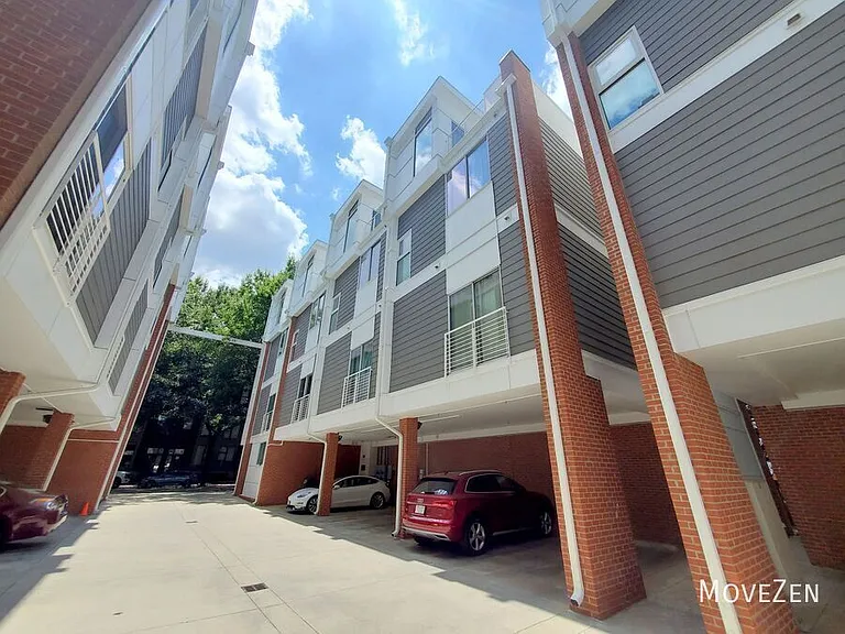 295 McDonald Ave — Photo 37