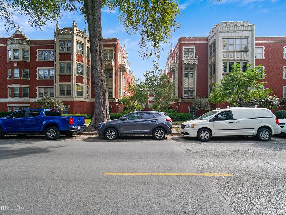 1st image of 220 N Oak Park Ave APT 1V