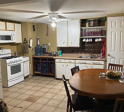 5th image of 1012 Church Hill Dr