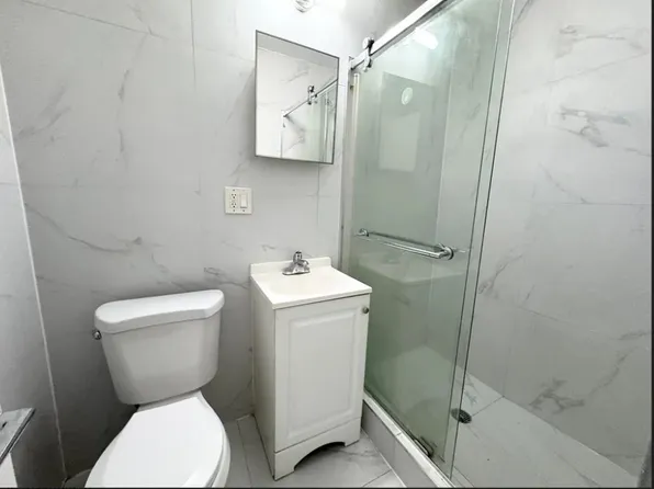 5995 Riverdale Avenue image 5 of 5