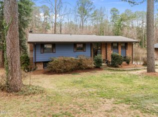 321 Brandywine Rd, Chapel Hill, NC 27516