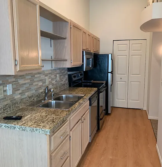 3028 Western Ave #308 — Photo 11