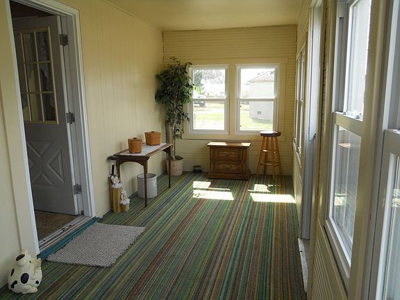 Enclosed Front Porch