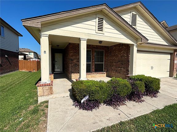 2nd image of 5805 Stanford Dr