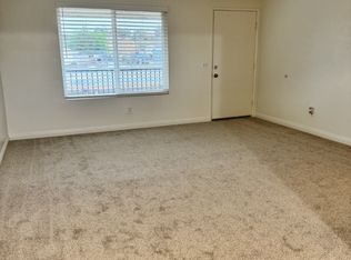 5040 W Avenue L14 #17, Lancaster, CA 93536