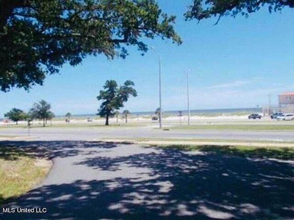 3rd image of 1664 Beach Blvd #175