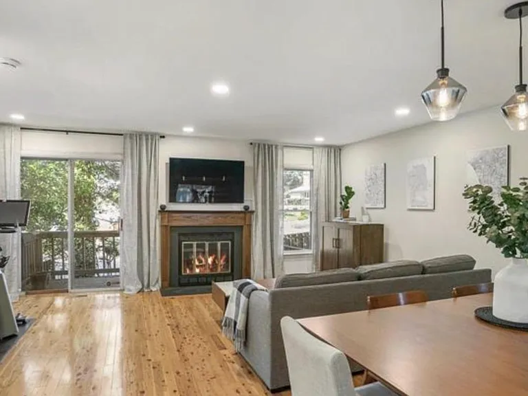 3807 Usher Ct — Photo 4