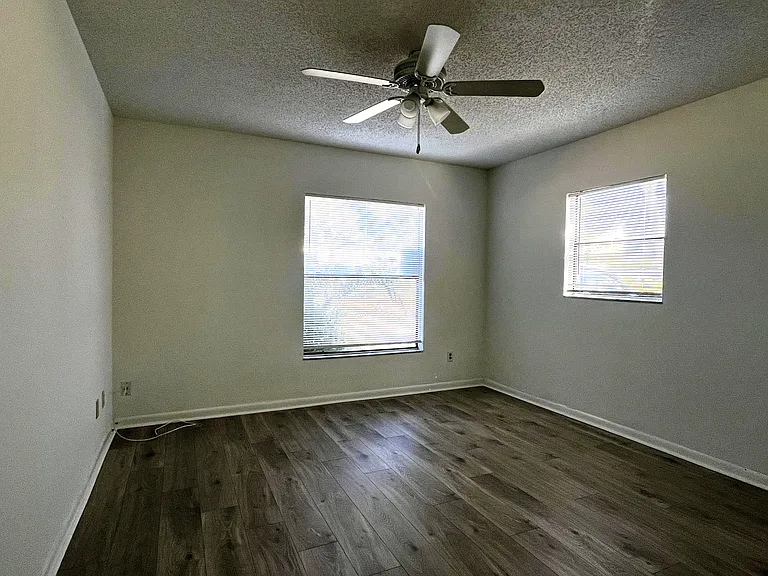 811 Hope Ave #1 — Photo 11