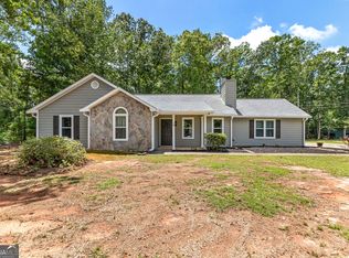 78 Standing Rock Rd, Senoia, GA 30276