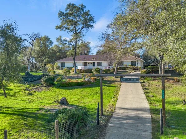 5855 Virginiatown Rd, Newcastle, CA 95658