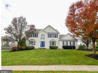 218 Drake Ln, North Wales, PA 19454