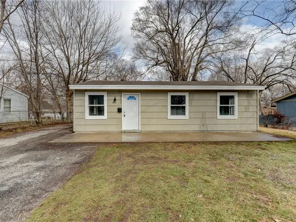 2525 S 48th Ter, Kansas City, KS 66106