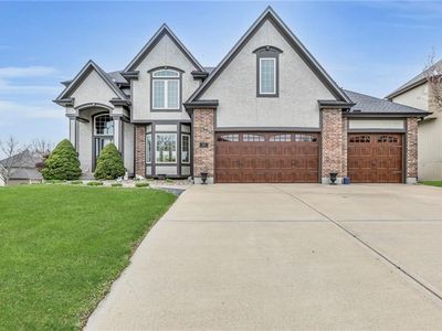 3825 NE 95th St, Kansas City, MO, 64156