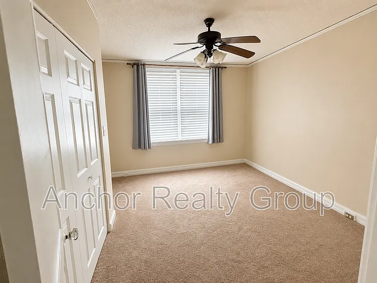 1008 Westover Ave #1-401B — Photo 16