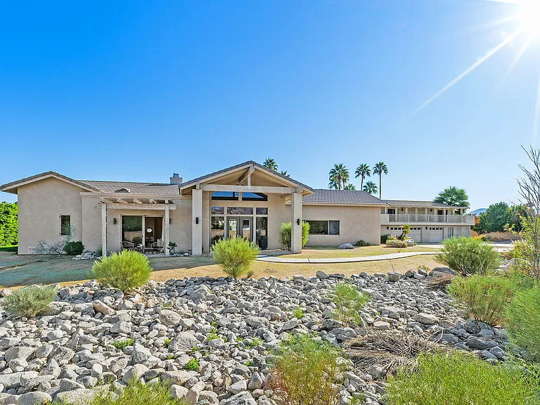 ONE LEVEL HOME WITH GUEST HOUSE