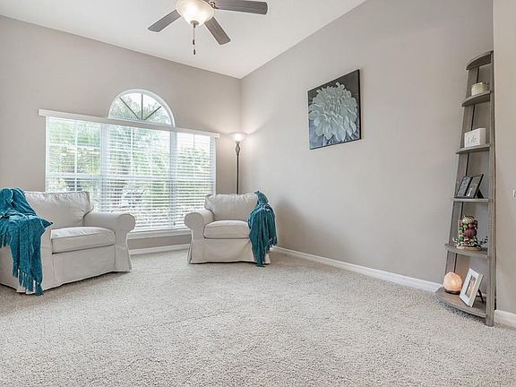 5th image of 6943 Silver Sage Cir