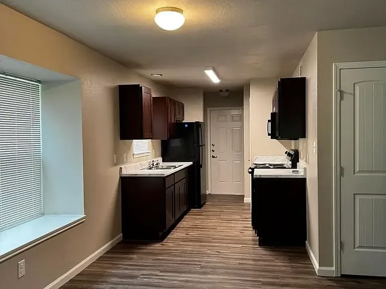 125 Elders Dr — Photo 13