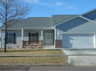 808 Medary Ave S, Brookings, SD 57006