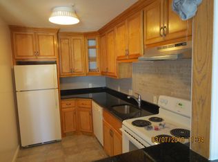 13 Strawberry Bank Rd APT 19, Nashua, NH 03062