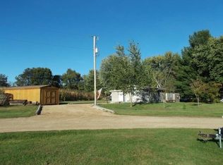 E12692 Weigands Bay N, Merrimac, WI 53561