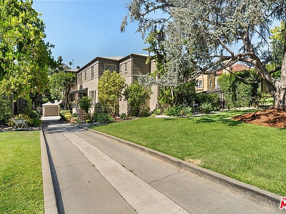 2nd image of 2612 Locksley Pl