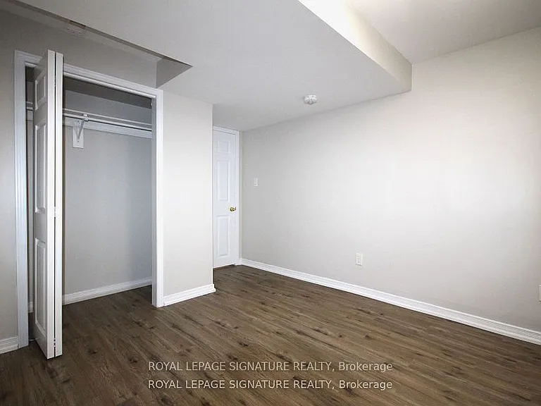 70 Penbridge Cir #LOWER — Photo 19