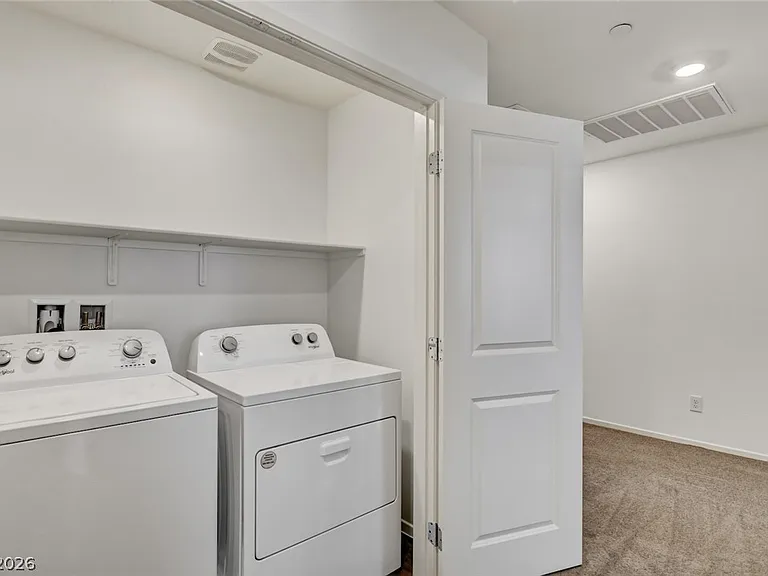 1137 Meadow Sparrow Pl — Photo 50