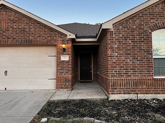 2nd image of 309 Cedar Creek Dr