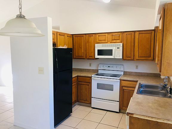 3rd image of 411 Thor Ave SE APT 201