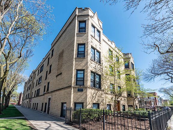 2nd image of 1825 W Winona St APT 2